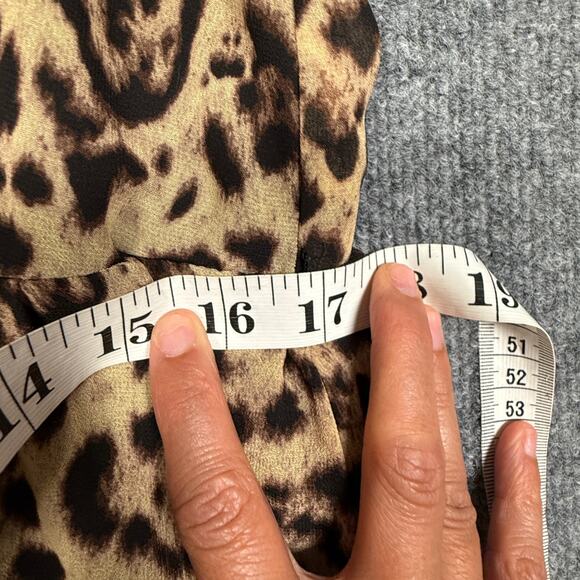 Torrid Sz 1 Leopard Print  Faux Wrap Shift Dress Yellow Asymmetrical Hem V Neck - Picture 12 of 12